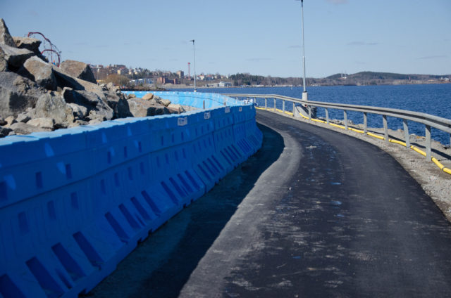 Concrete road barriers TSB SofiBox