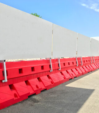 SofiBox with a fence